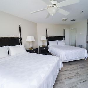Studio Suite Two Queens Island View